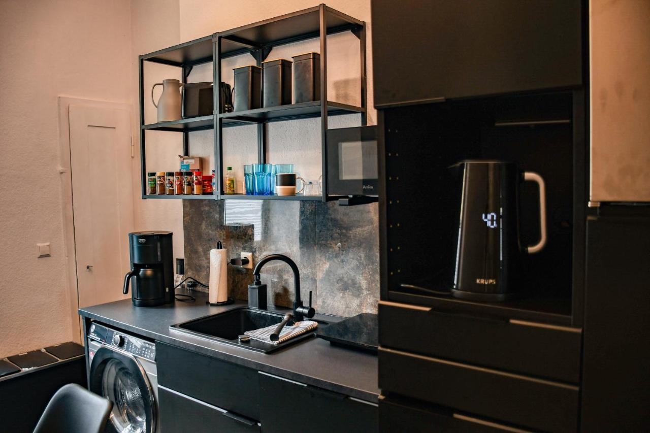Moderne Ferienwohnung In Direkter Naehe Zur Uni, Netflix Gratis, Wlan, Waschmaschine, Geschirrspueler, Zentrum, Chemnitz Esterno foto